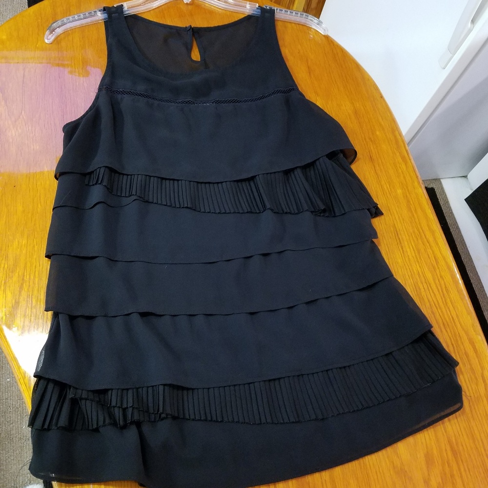 EXPRESS Black Sleeveless Blouse, sheer layers S/P